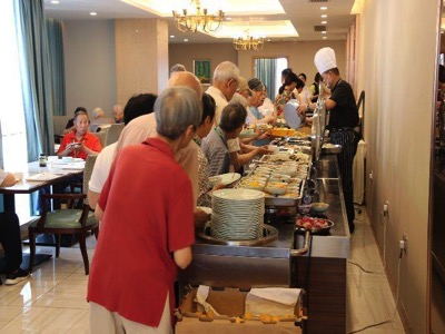 朗和銀湖國(guó)際醫(yī)養(yǎng)中心伙食怎么樣